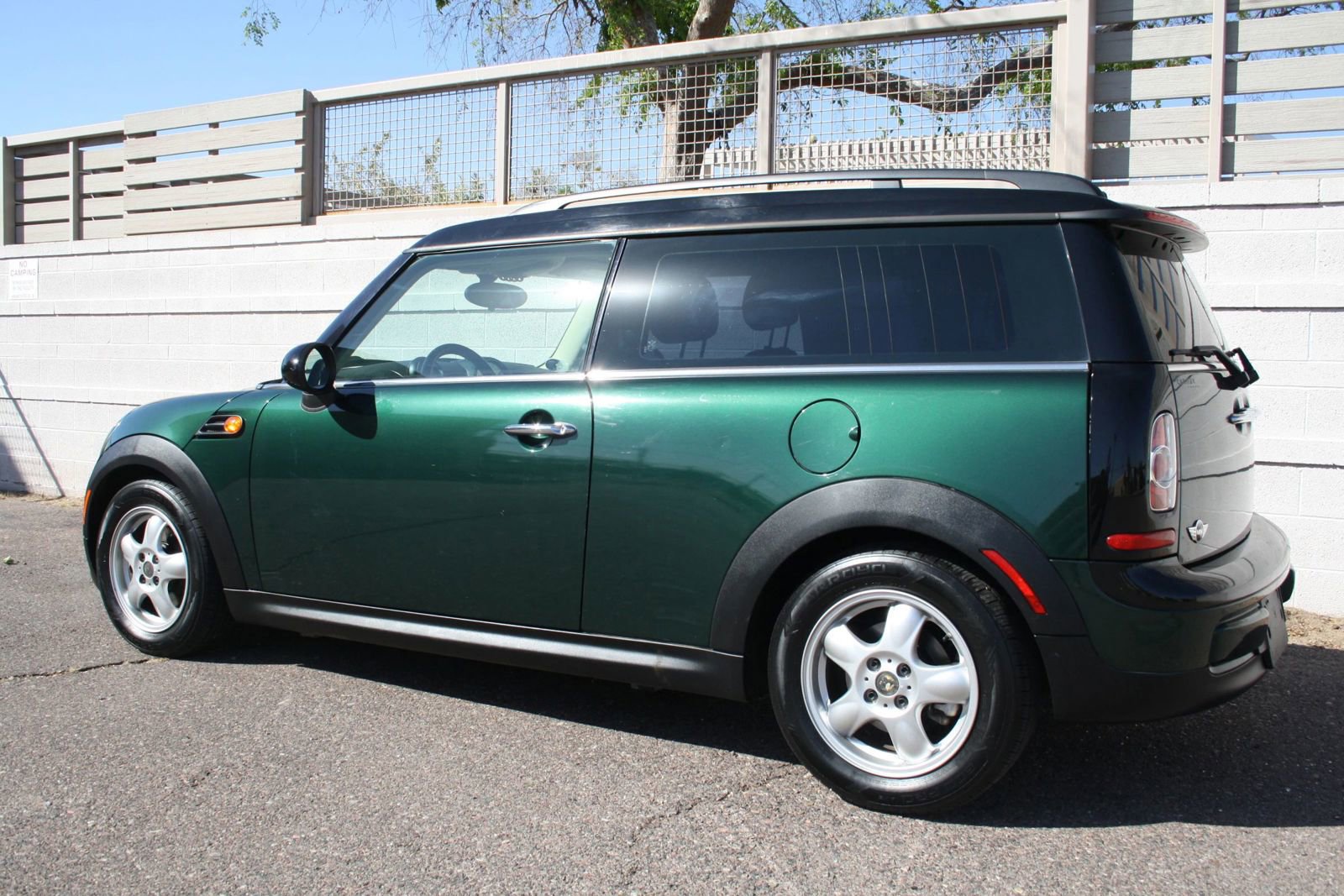 Used 2011 MINI Cooper Clubman image 22