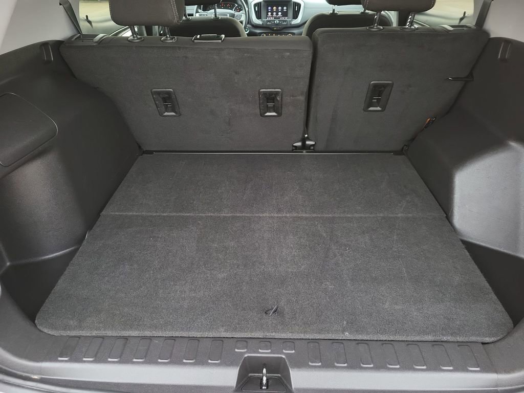 Certified 2024 GMC Terrain SLE image 24