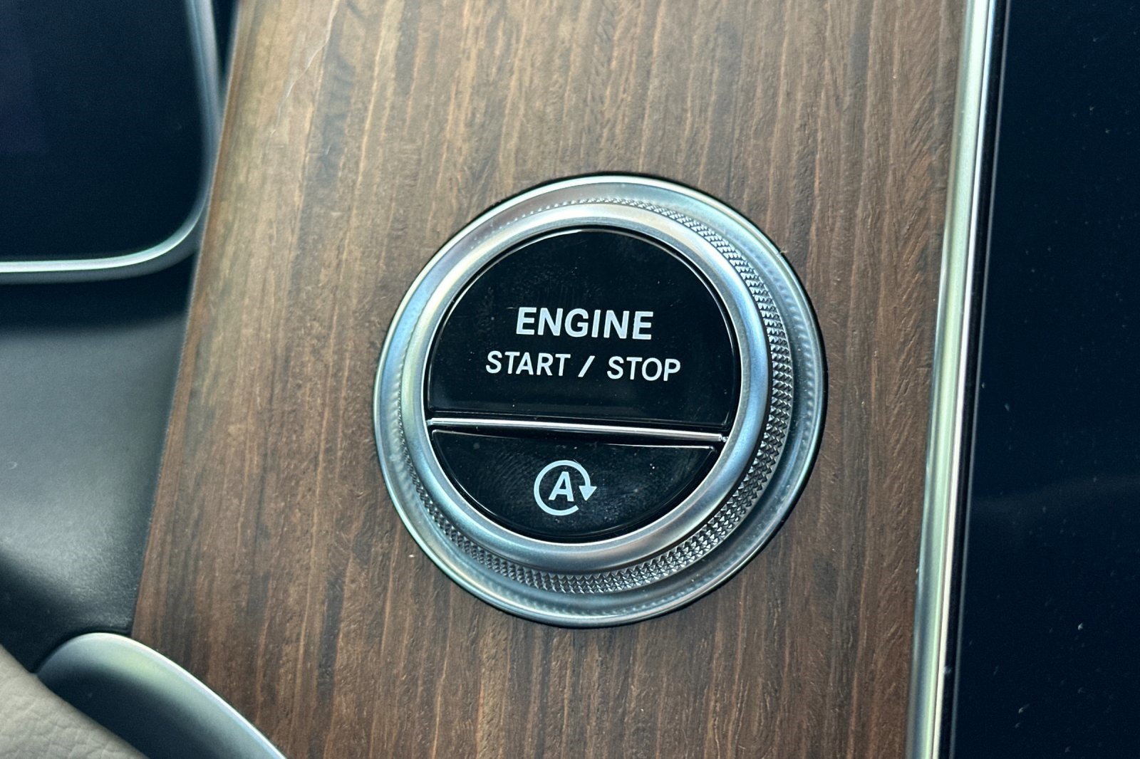 Certified 2024 Mercedes-Benz GLC 300 4MATIC image 34