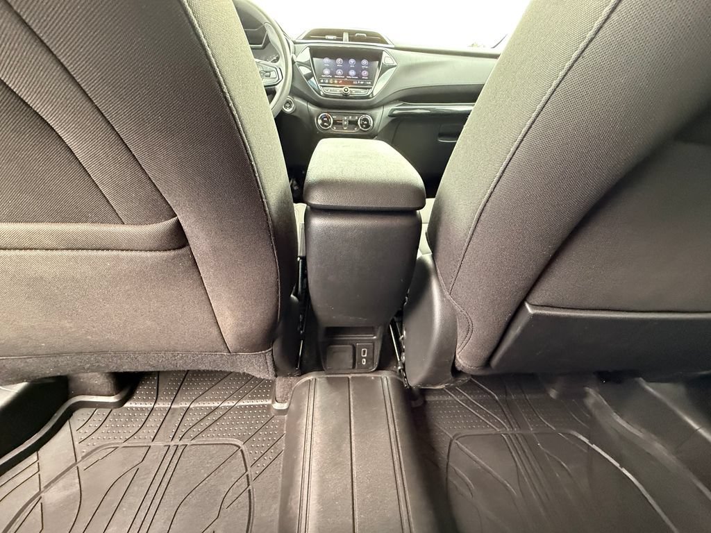 Certified 2023 Chevrolet TrailBlazer LT w/ Convenience Package AWD/4WD image 28