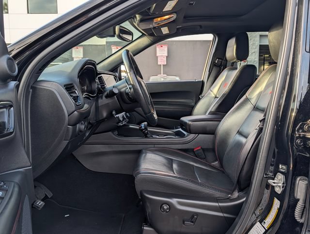 Used 2025 Dodge Durango GT AWD/4WD image 12