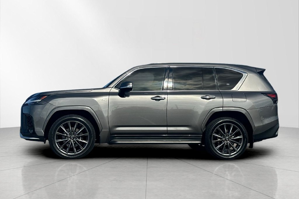 Used 2023 Lexus LX 600 F Sport AWD/4WD image 3