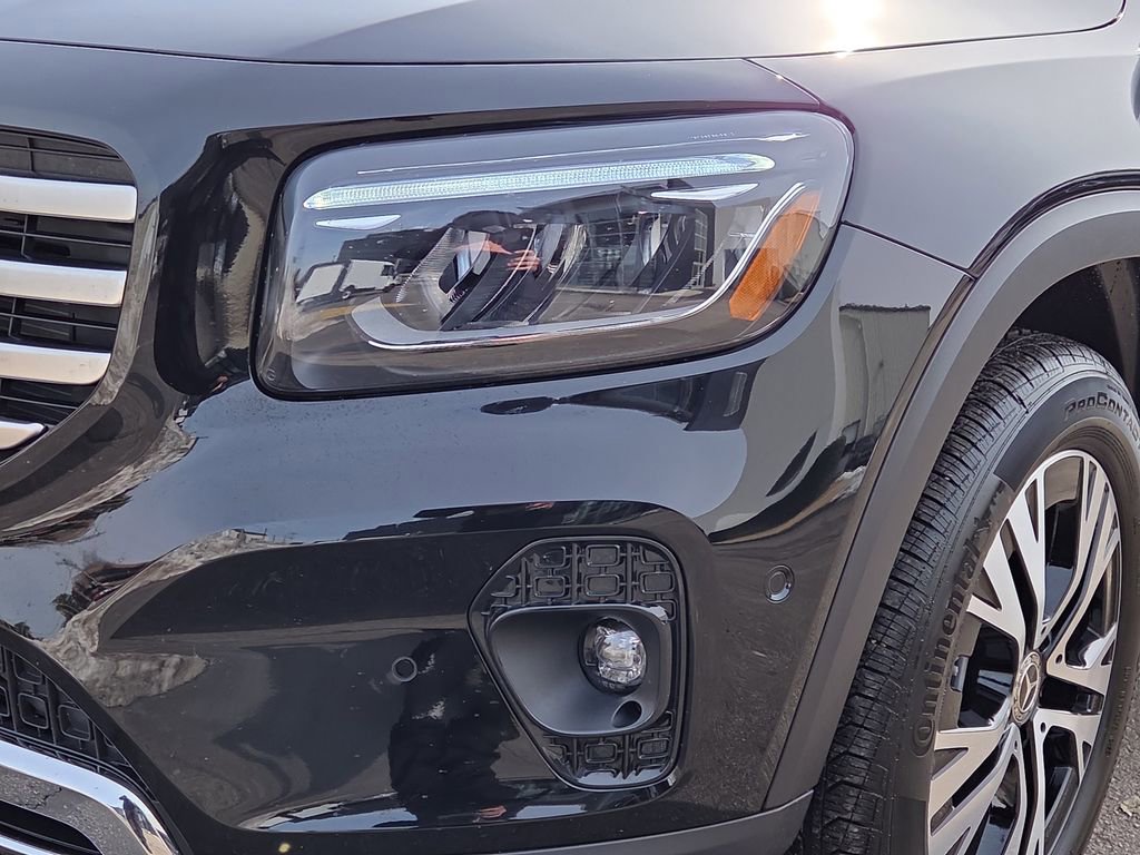 Certified 2026 Mercedes-Benz GLB 250 GLB 250 image 9