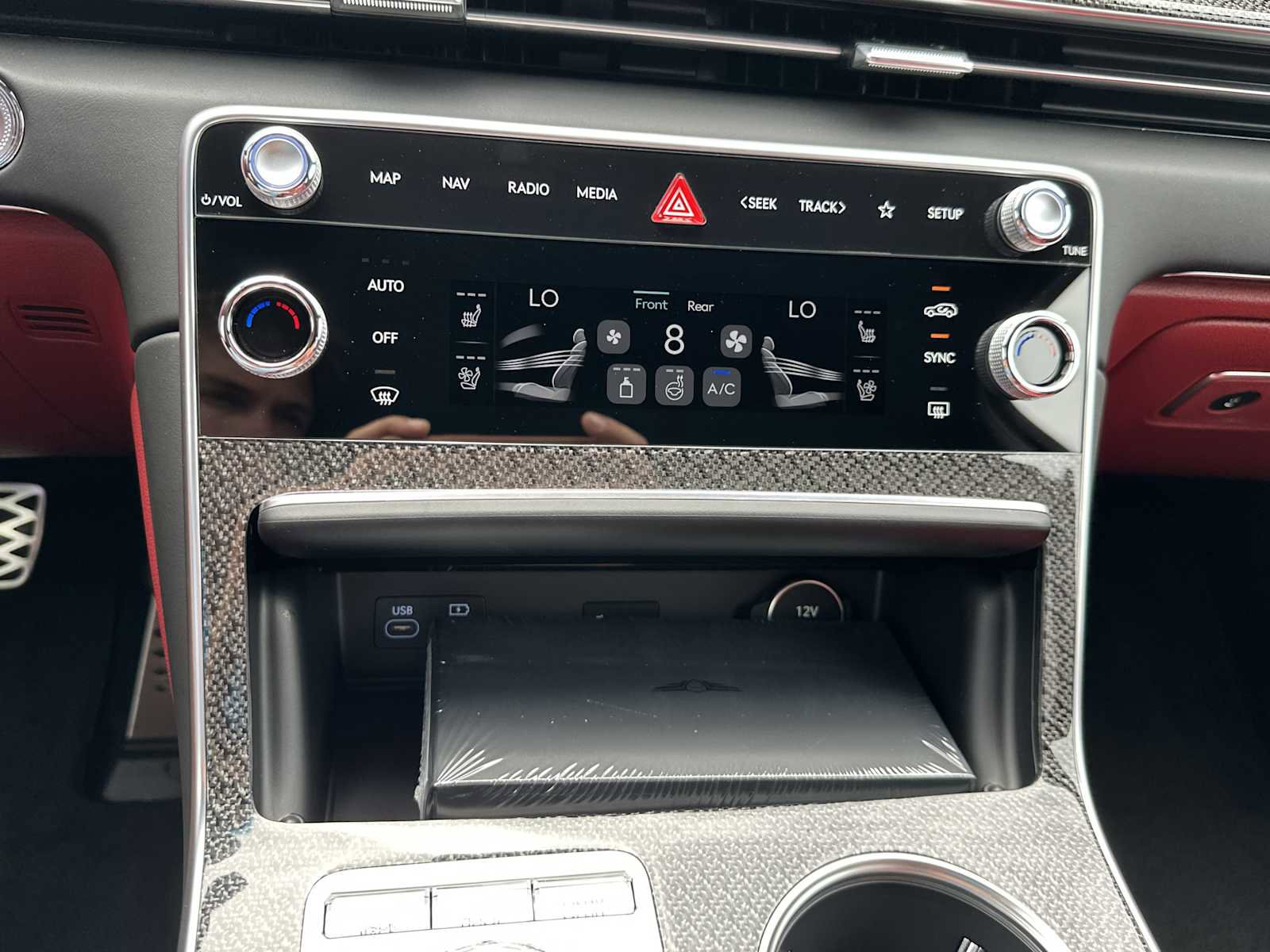 New 2026 Genesis GV80 3.5T e-SC AWD/4WD image 19