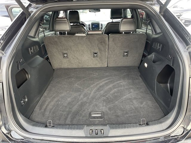 Used 2024 Ford Edge ST-Line image 22