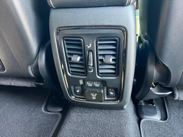 Certified 2020 Dodge Durango SRT w/ Technology Group AWD/4WD image 25