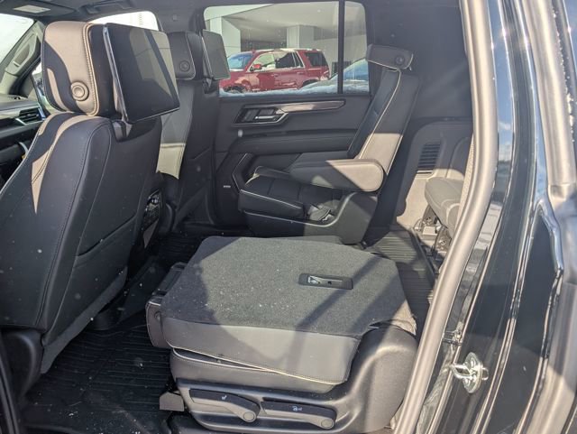 New 2026 GMC Yukon XL Elevation w/ Elevation Premium Package image 10