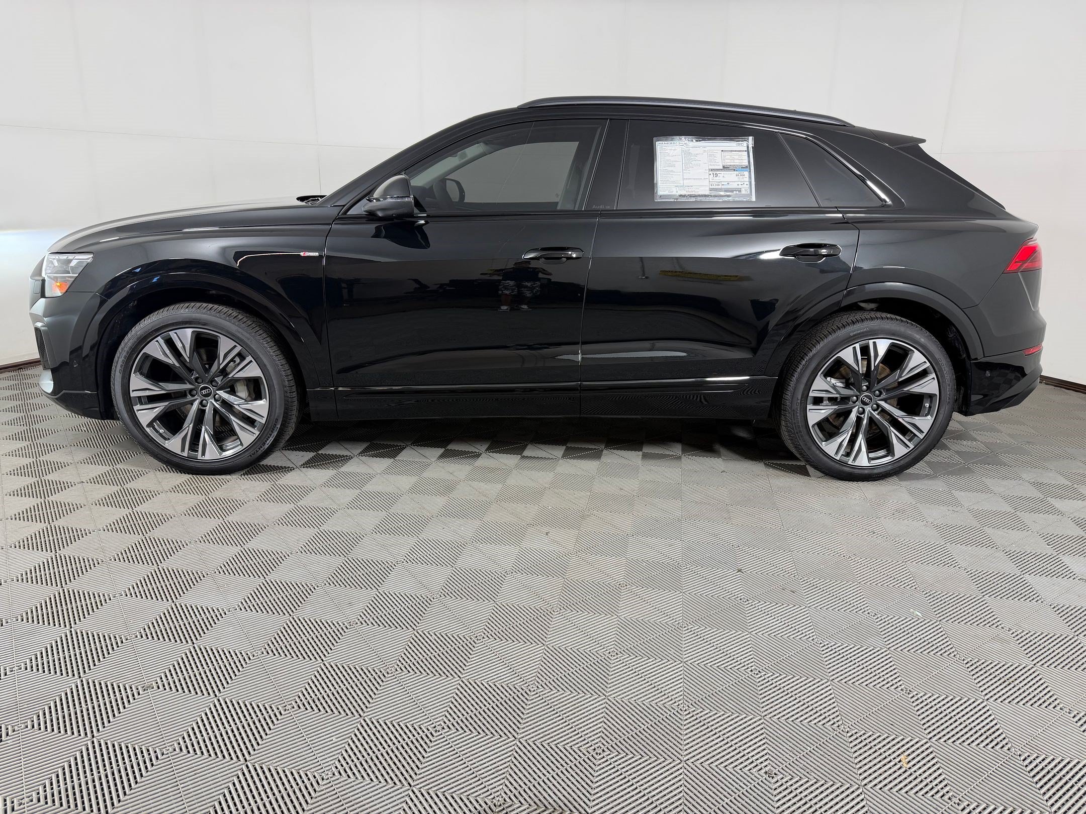 New 2026 Audi Q8 Premium Plus AWD/4WD image 2