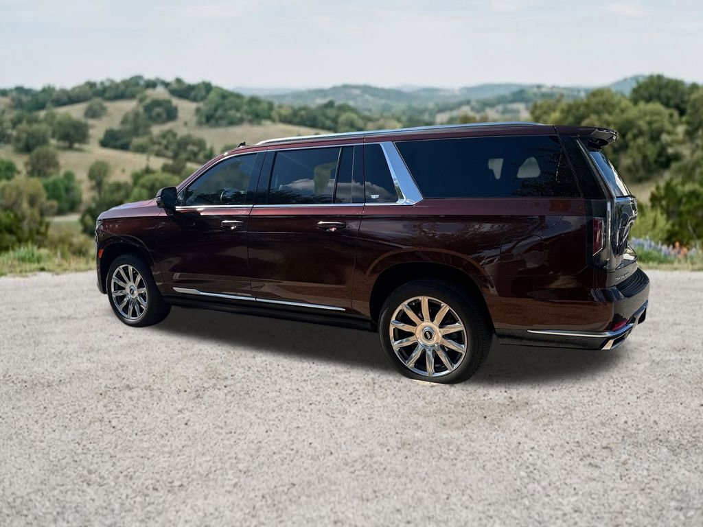 Used 2023 Cadillac Escalade ESV Premium Luxury Platinum w/ Heavy-Duty Trailer Package AWD/4WD image 6