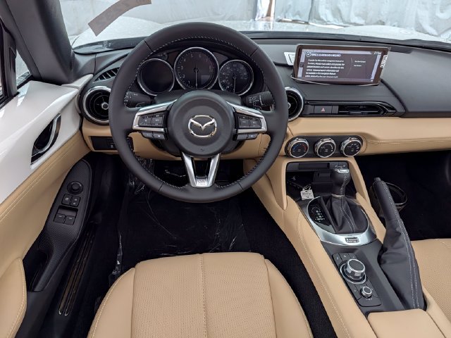 New 2026 MAZDA MX-5 Miata Grand Touring w/ Appearance Package RWD image 22