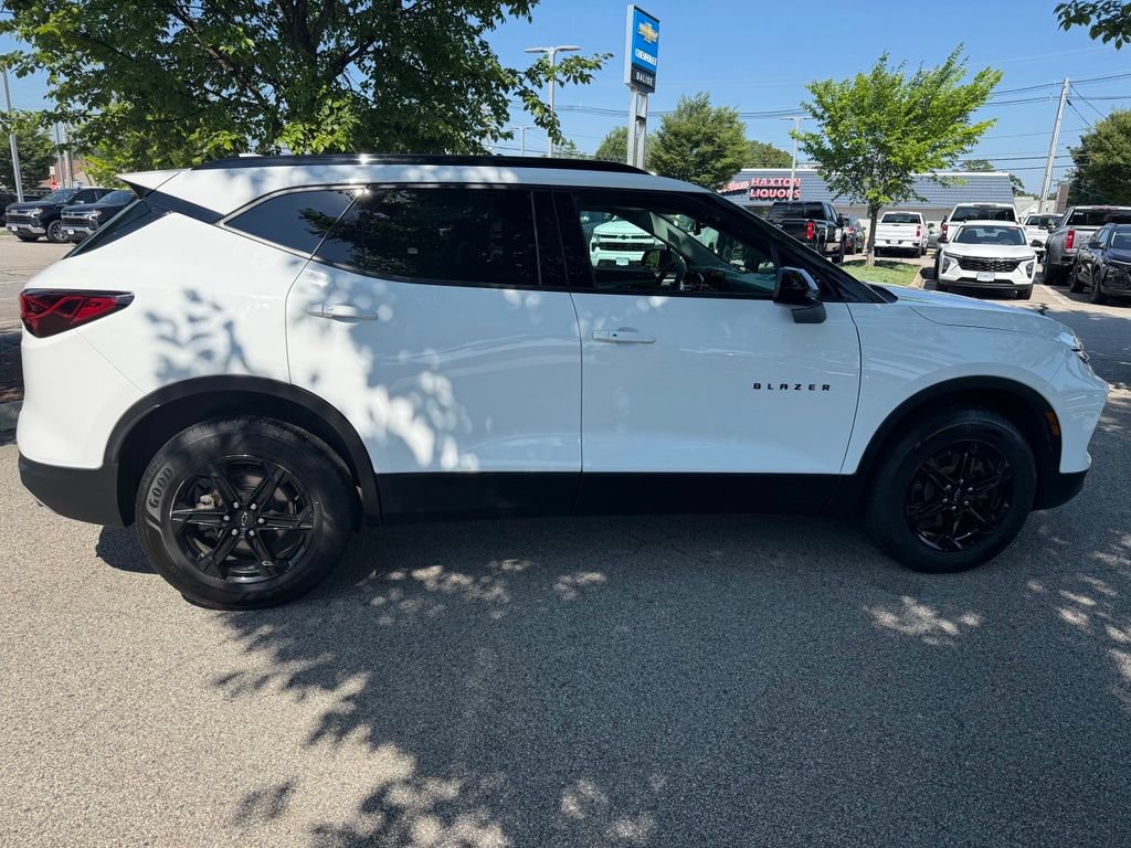 Used 2023 Chevrolet Blazer LT w/ Convenience Package AWD/4WD image 6