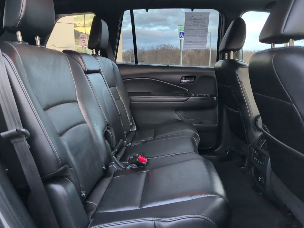 Used 2021 Honda Passport Elite image 16