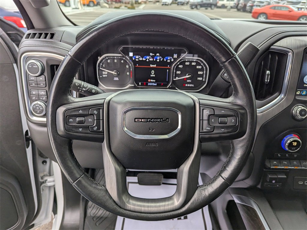 Used 2021 GMC Sierra 1500 Denali w/ Denali Ultimate Package image 17