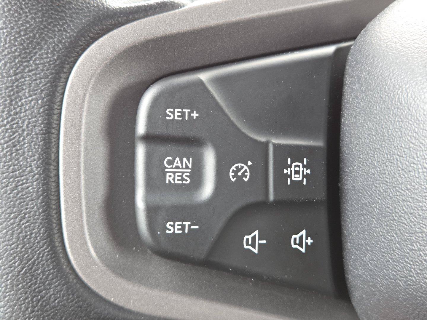 Used 2023 Ford Bronco Outer Banks w/ Sasquatch Package AWD/4WD image 27