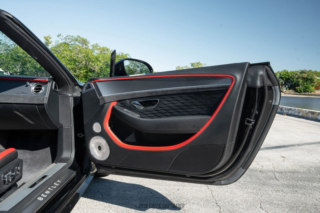 Used 2025 Bentley Continental GT Speed image 41