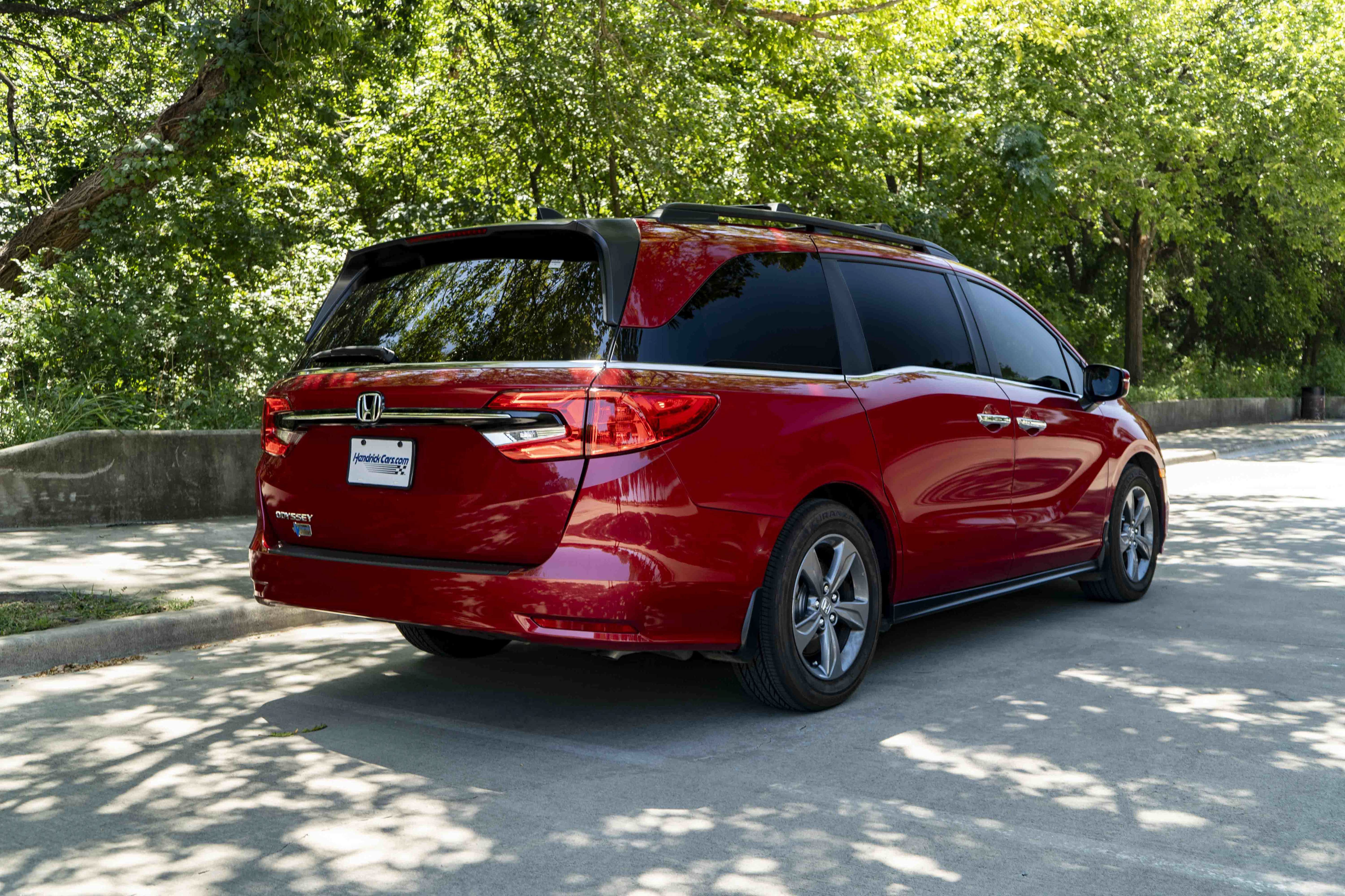 Used 2024 Honda Odyssey EX image 9