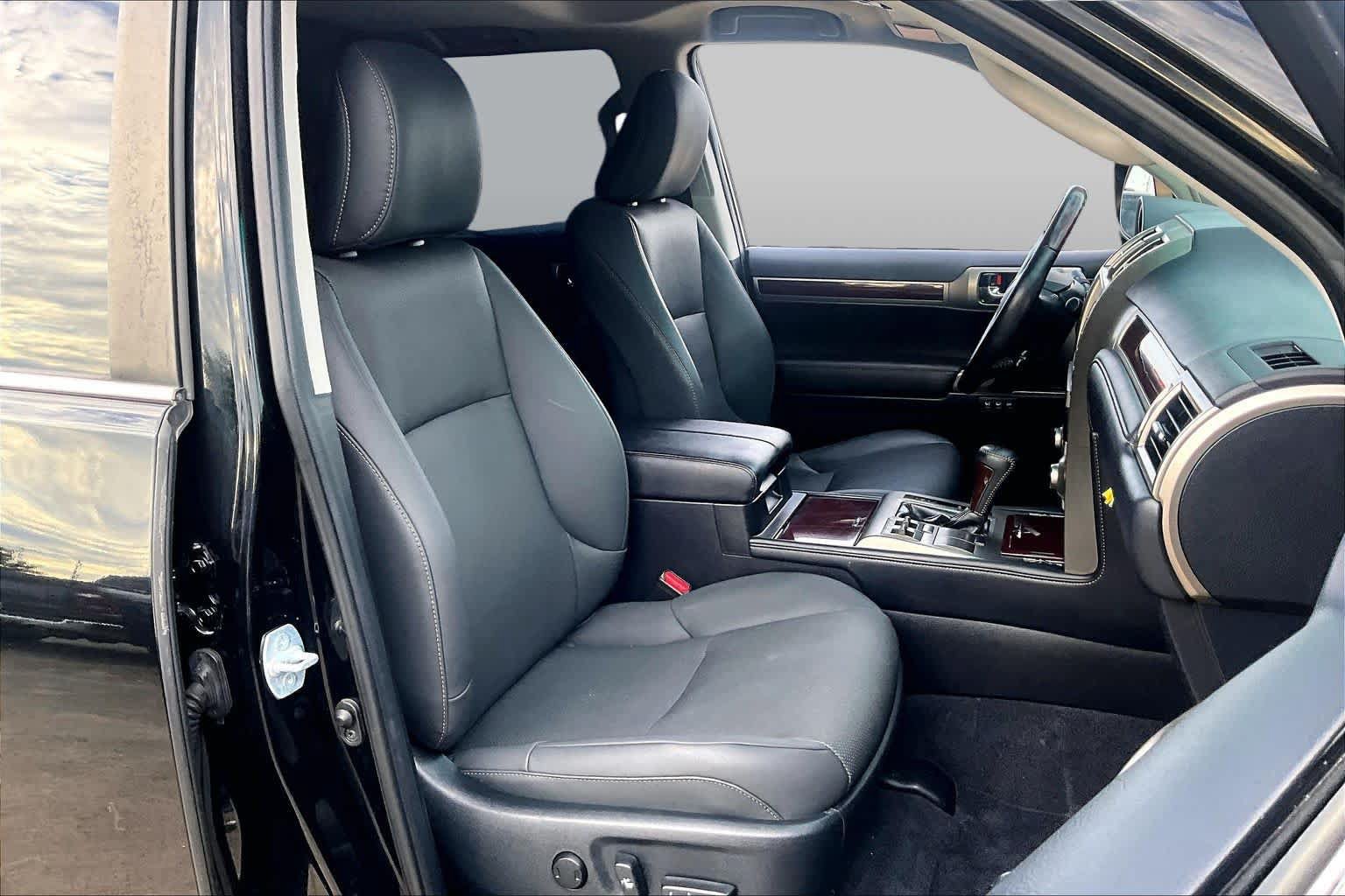 Used 2019 Lexus GX 460 Premium AWD/4WD image 9