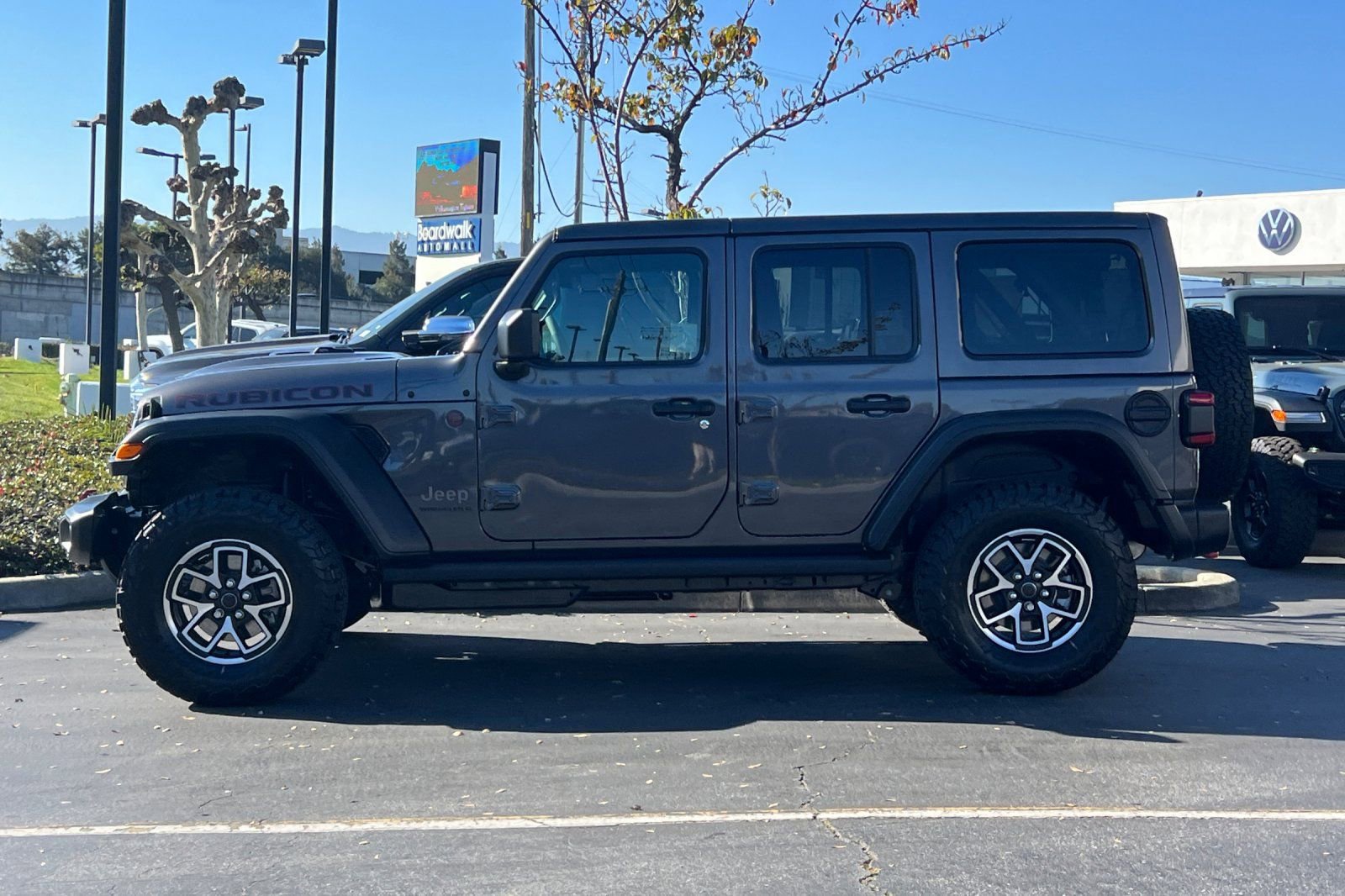 New 2026 Jeep Wrangler Unlimited Rubicon w/ Safety Group image 7