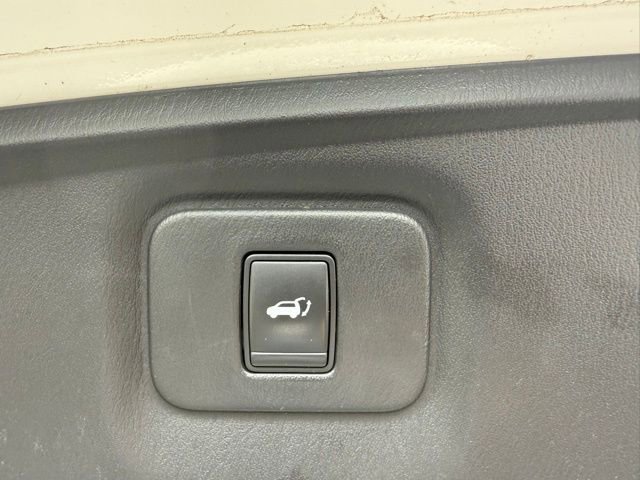 Used 2016 INFINITI QX60 Luxe w/ Premium Plus Package AWD/4WD image 11