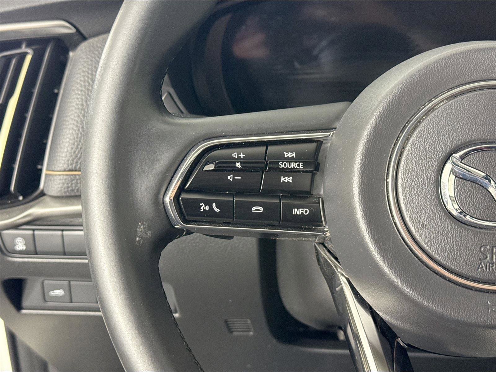 Used 2024 MAZDA CX-90 Plug-In Hybrid w/ Preferred AWD/4WD image 18