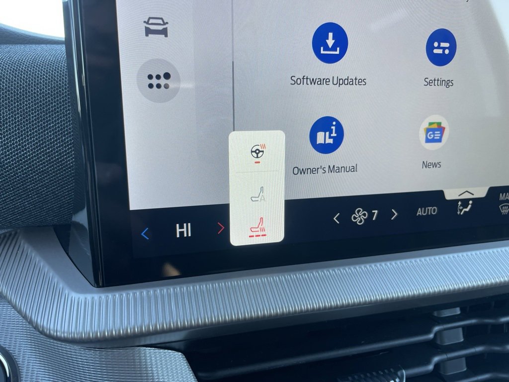 New 2026 Ford Explorer Active w/ Active Comfort Package image 22