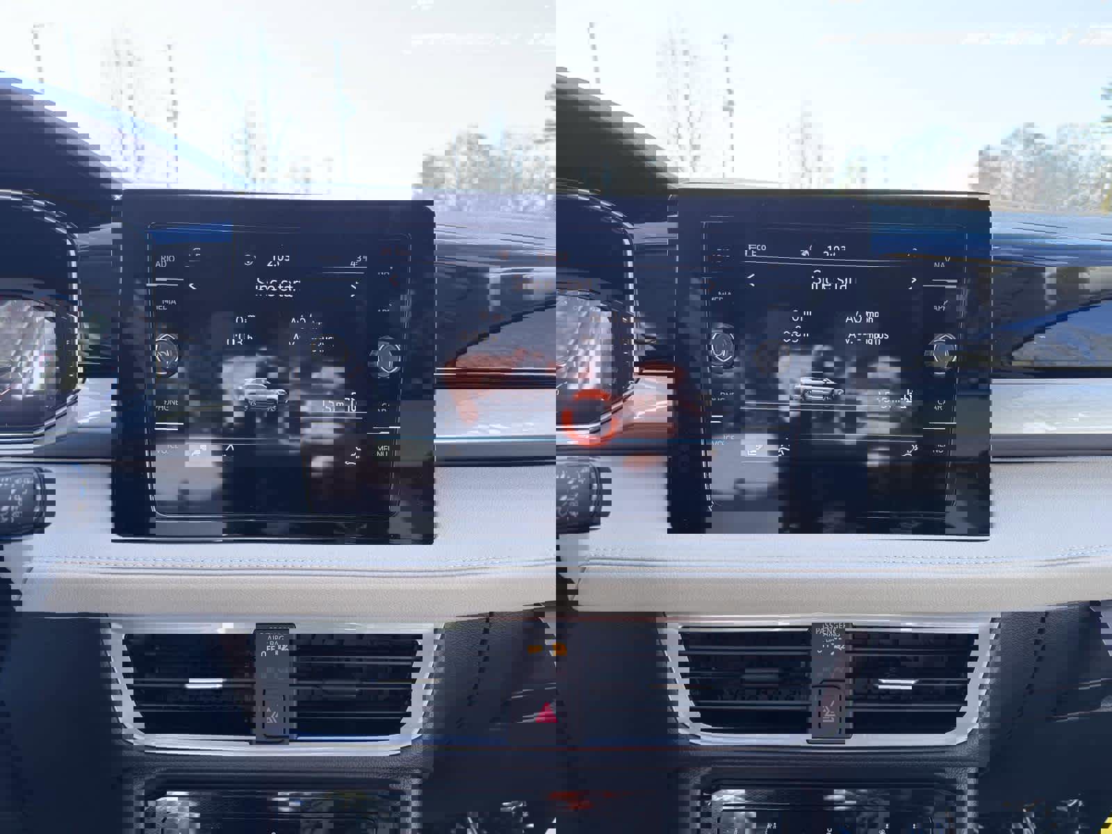 New 2026 Volkswagen Taos SEL image 12