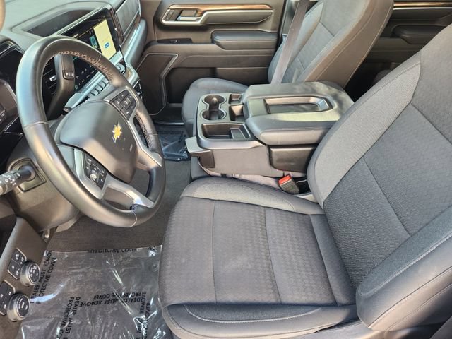Used 2025 Chevrolet Silverado 3500 LT w/ Safety Package AWD/4WD image 4
