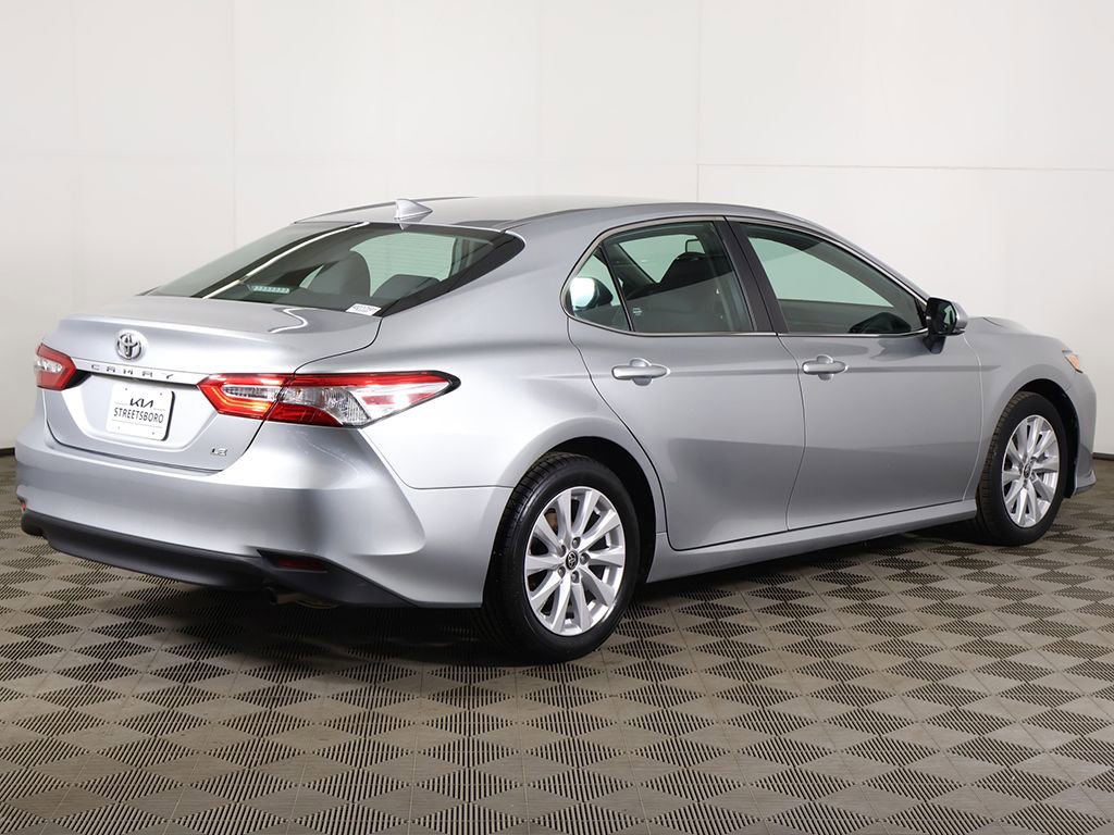 Used 2020 Toyota Camry LE w/ Convenience Package image 8