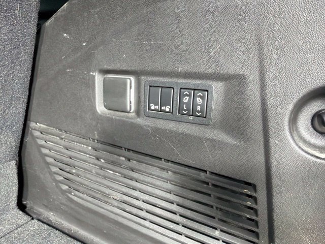 Used 2021 Chevrolet Tahoe High Country AWD/4WD image 40