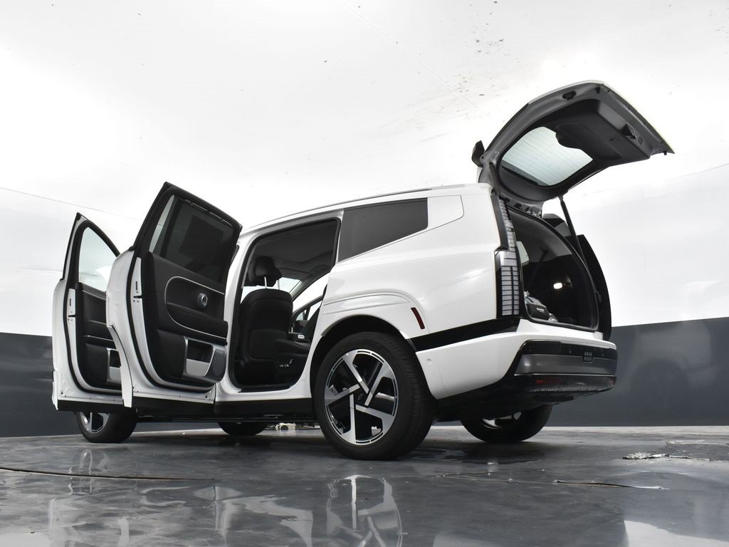 New 2026 Hyundai Ioniq 9 Calligraphy image 45