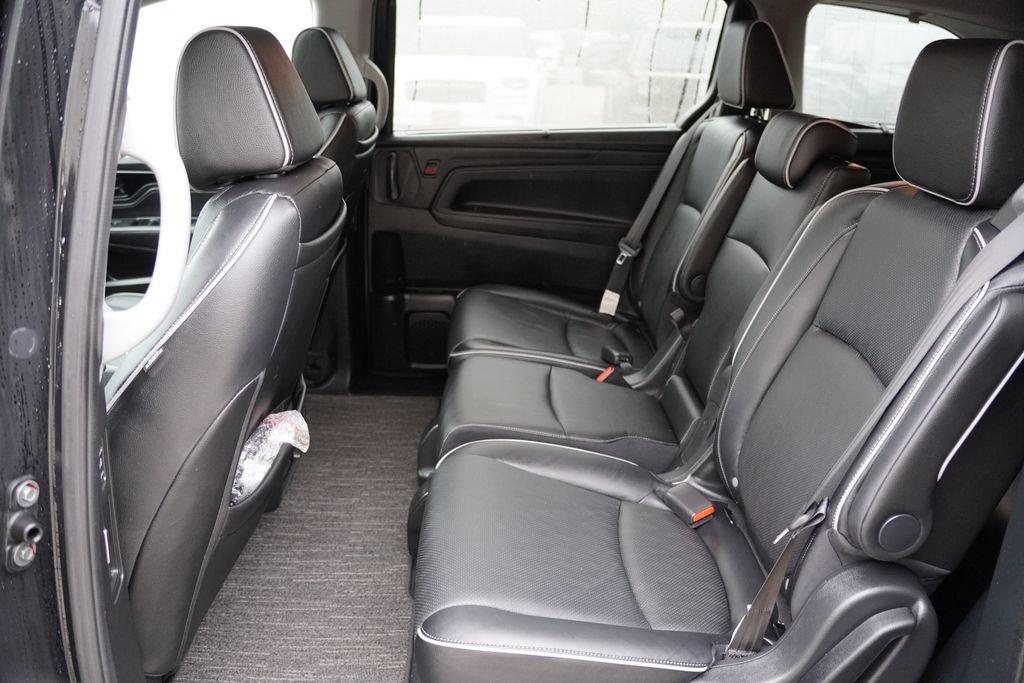 Used 2024 Honda Odyssey Elite image 16