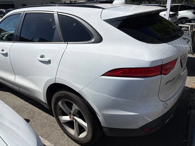 Used 2017 Jaguar F-PACE Premium AWD/4WD image 5