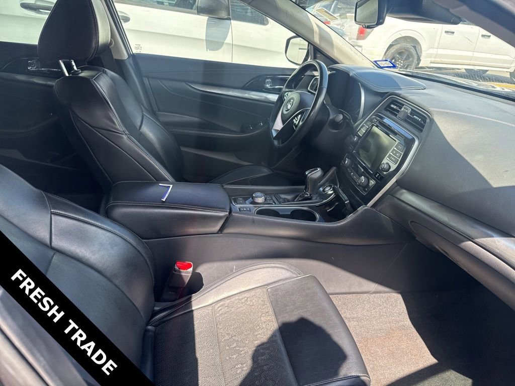 Used 2021 Nissan Maxima 3.5 SV w/ Floor Mat Group image 7