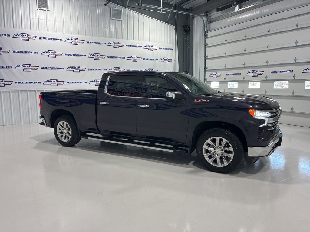 Used 2023 Chevrolet Silverado 1500 LTZ image 7