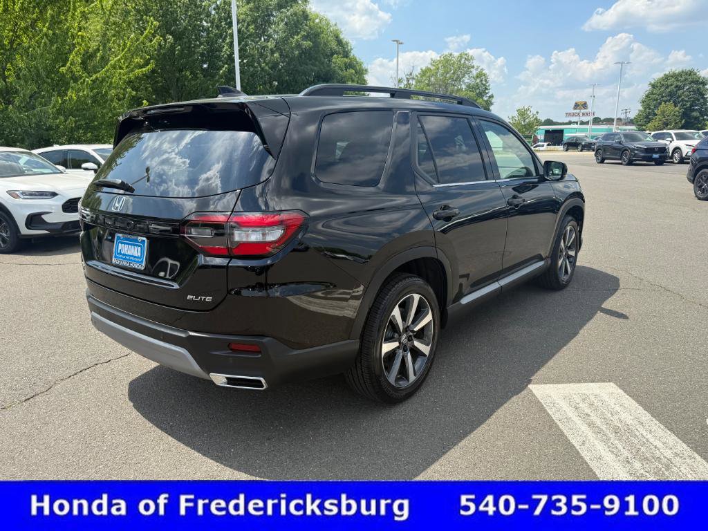 Certified 2025 Honda Pilot Elite image 6