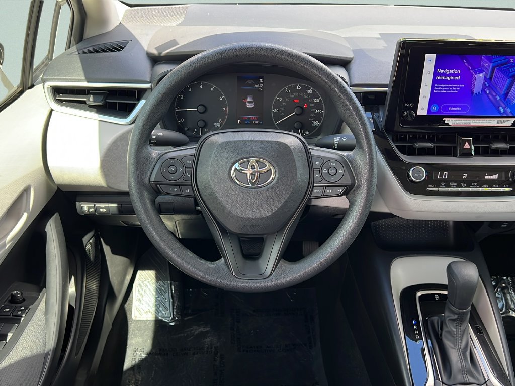 Used 2023 Toyota Corolla LE w/ LE Premium Package FWD image 11
