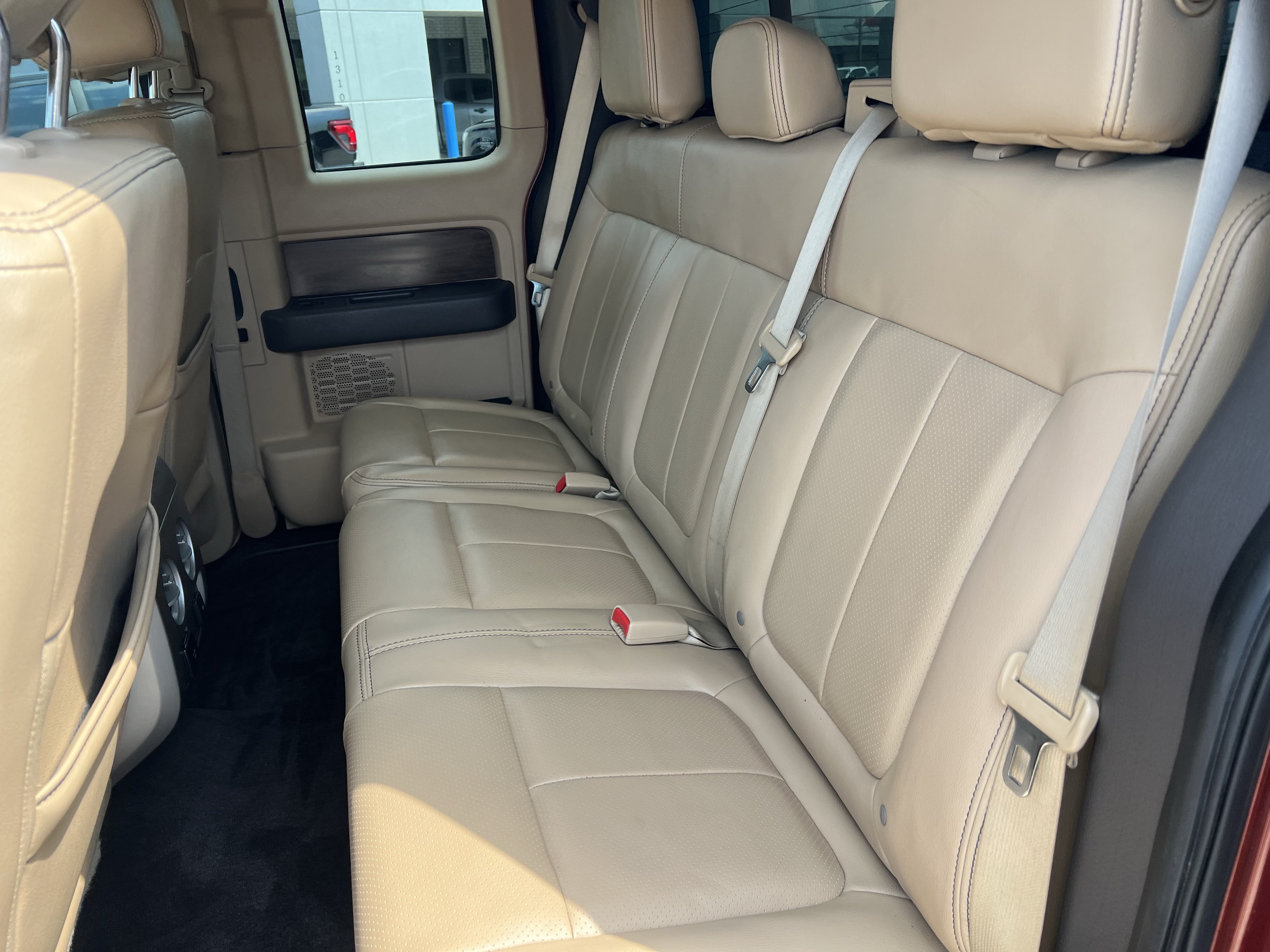 Used 2014 Ford F150 Lariat w/ Lariat Chrome Package AWD/4WD image 18