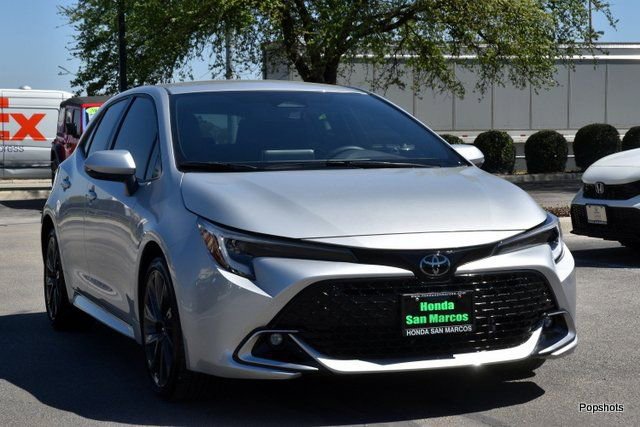 Used 2023 Toyota Corolla XSE image 2