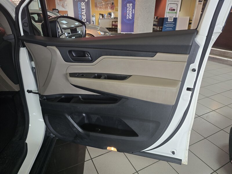 Used 2018 Honda Odyssey EX-L image 14