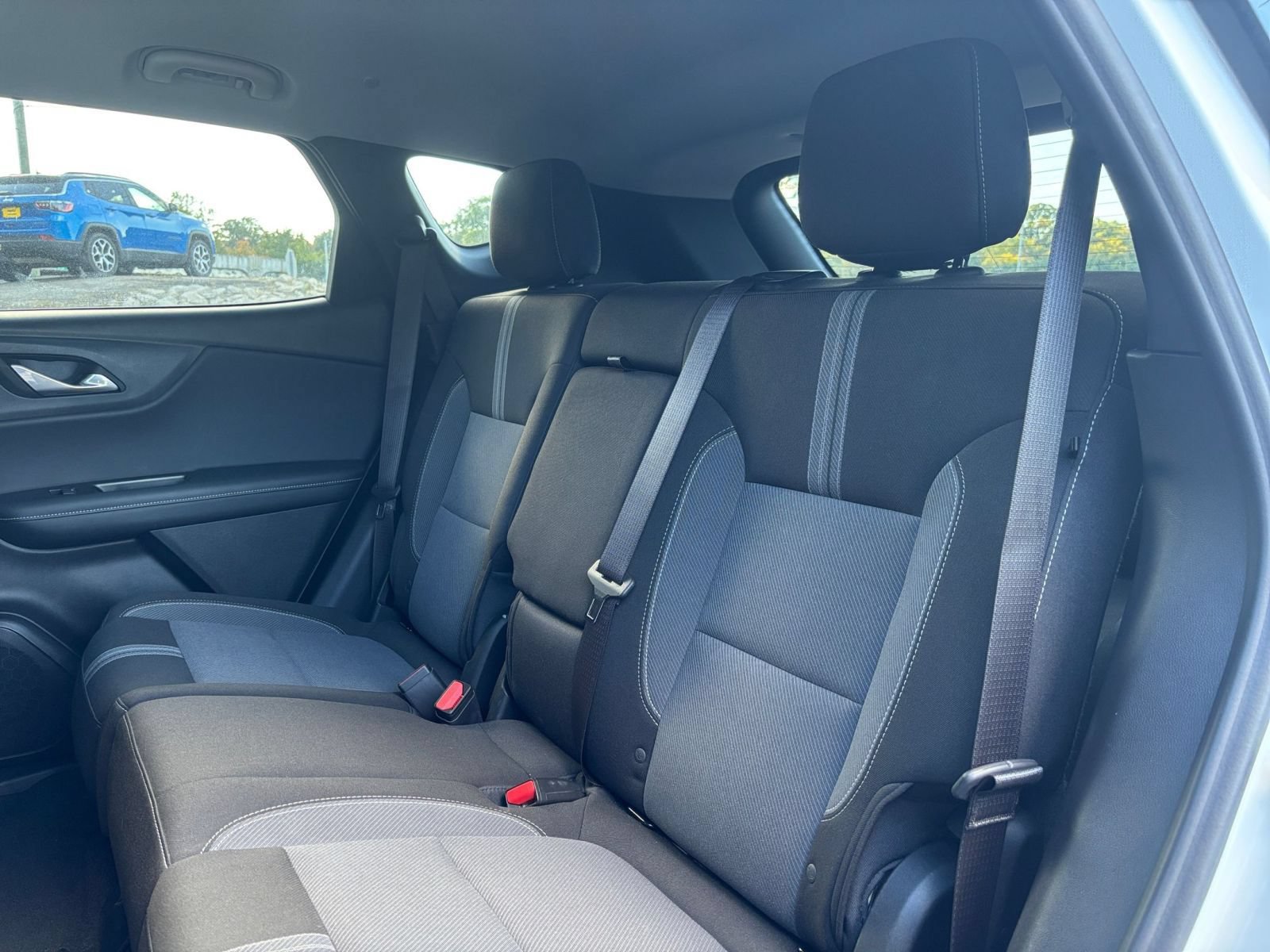 Used 2026 Chevrolet Blazer LT FWD image 36