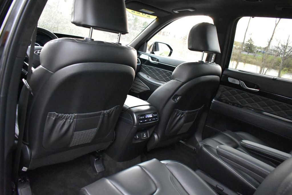 Used 2022 Hyundai Palisade Calligraphy image 28
