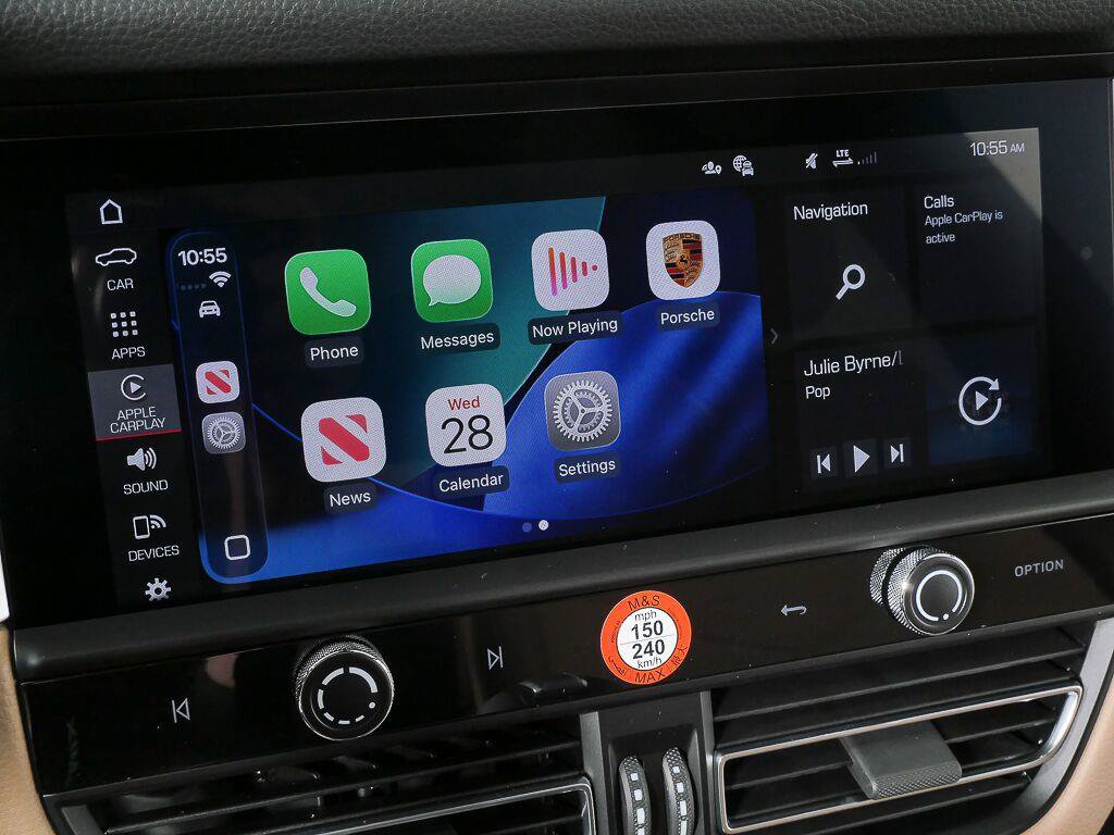 Certified 2026 Porsche Macan Turbo AWD/4WD image 15