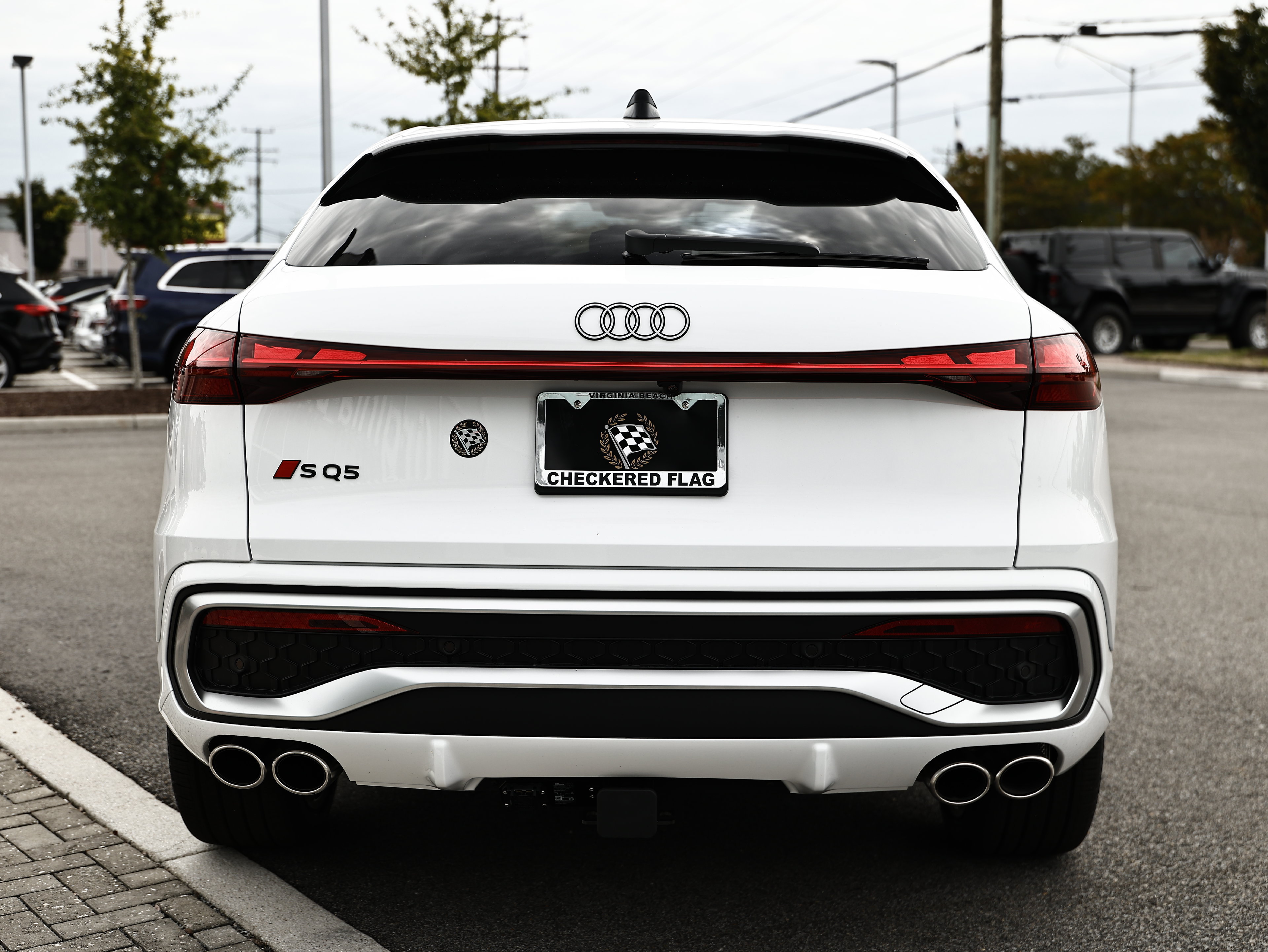 New 2026 Audi SQ5 Prestige AWD/4WD image 10