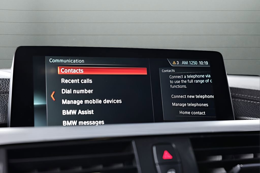 Used 2018 BMW M4 Coupe RWD image 32