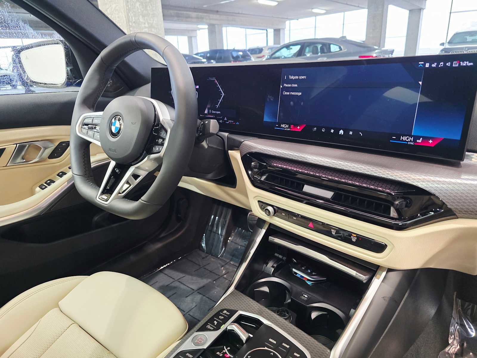 New 2026 BMW 330i xDrive Sedan w/ M Sport Package image 28