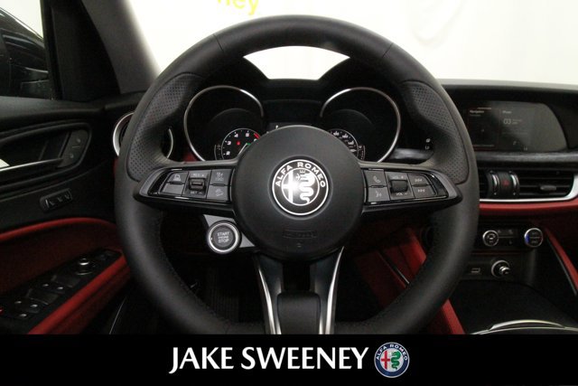 Used 2021 Alfa Romeo Stelvio Sprint w/ Nero Edizione image 19