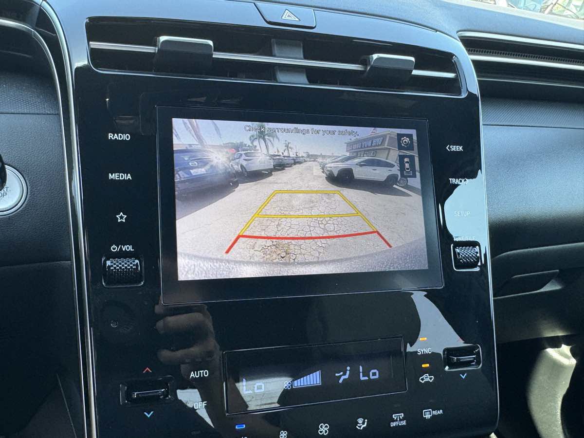 Used 2024 Hyundai Santa Cruz SEL FWD image 30