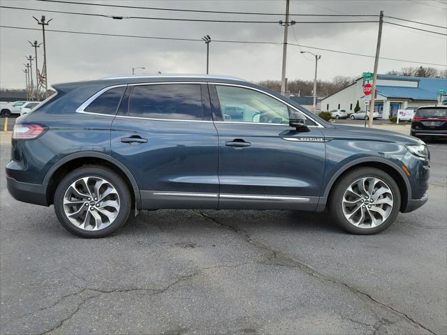 Used 2022 Lincoln Nautilus Reserve image 26