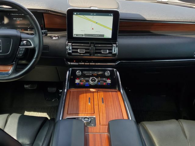 Used 2019 Lincoln Navigator Reserve AWD/4WD image 34