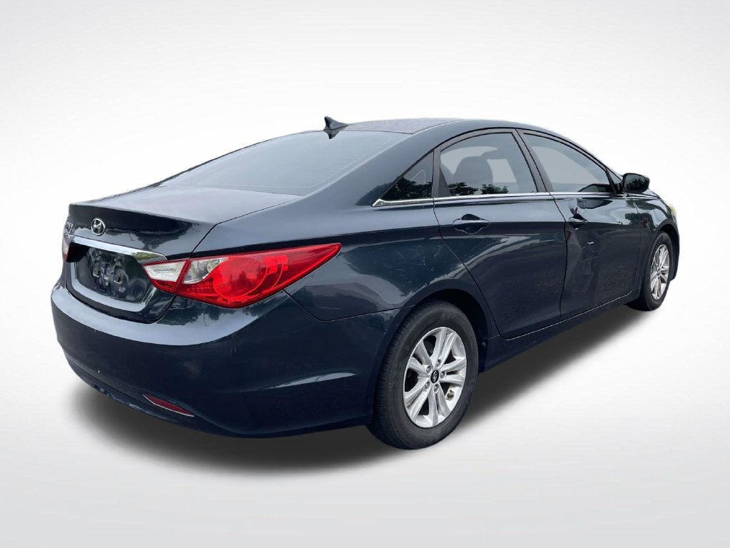 Used 2011 Hyundai Sonata GLS w/ Popular Equipment Pkg 2 FWD image 6